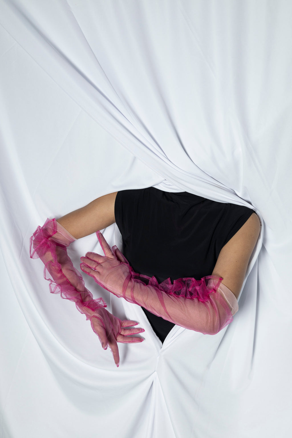 Pink mesh ruffle gloves